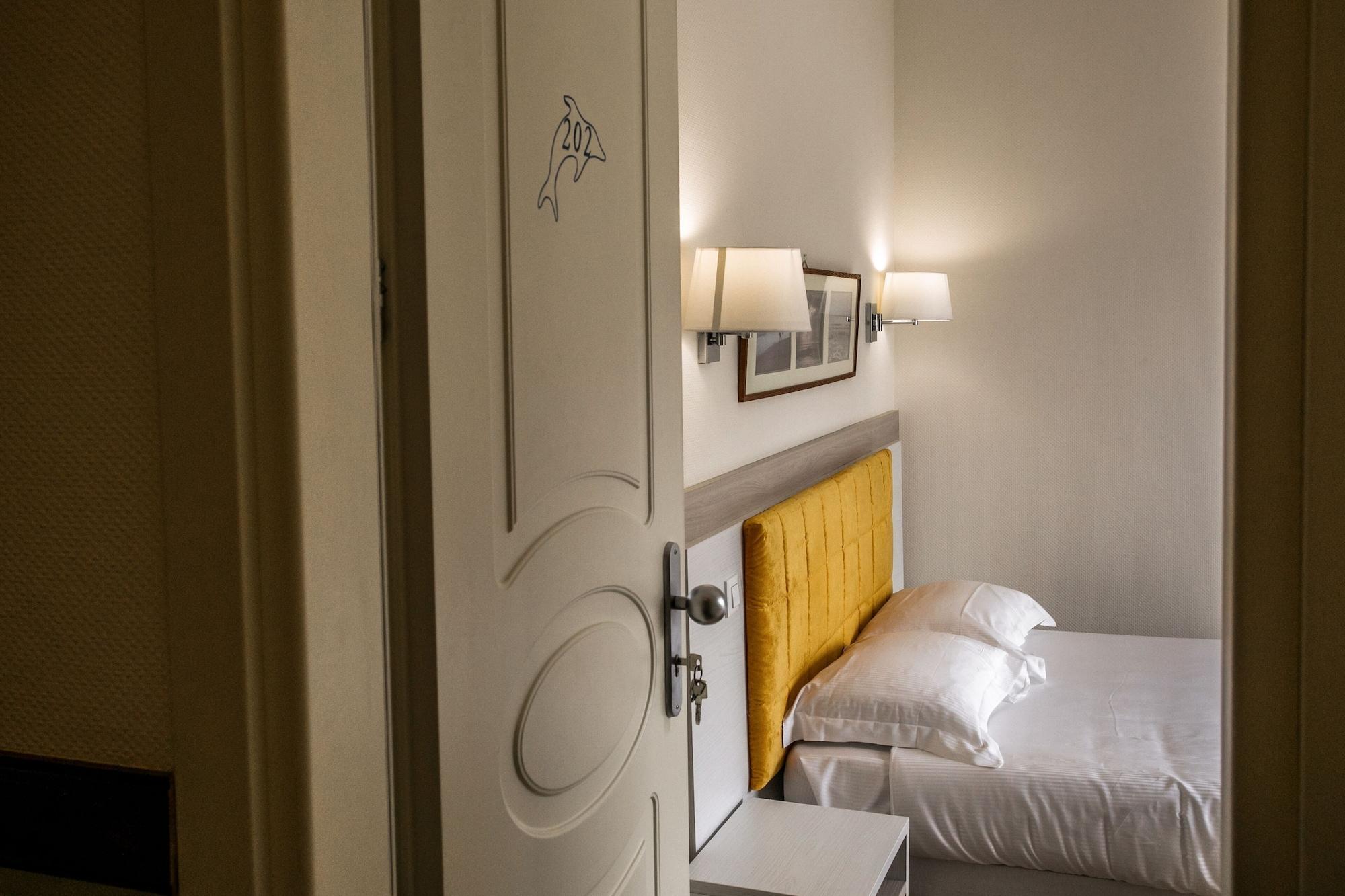 Hotel Le Dauphin Μεντόν Εξωτερικό φωτογραφία