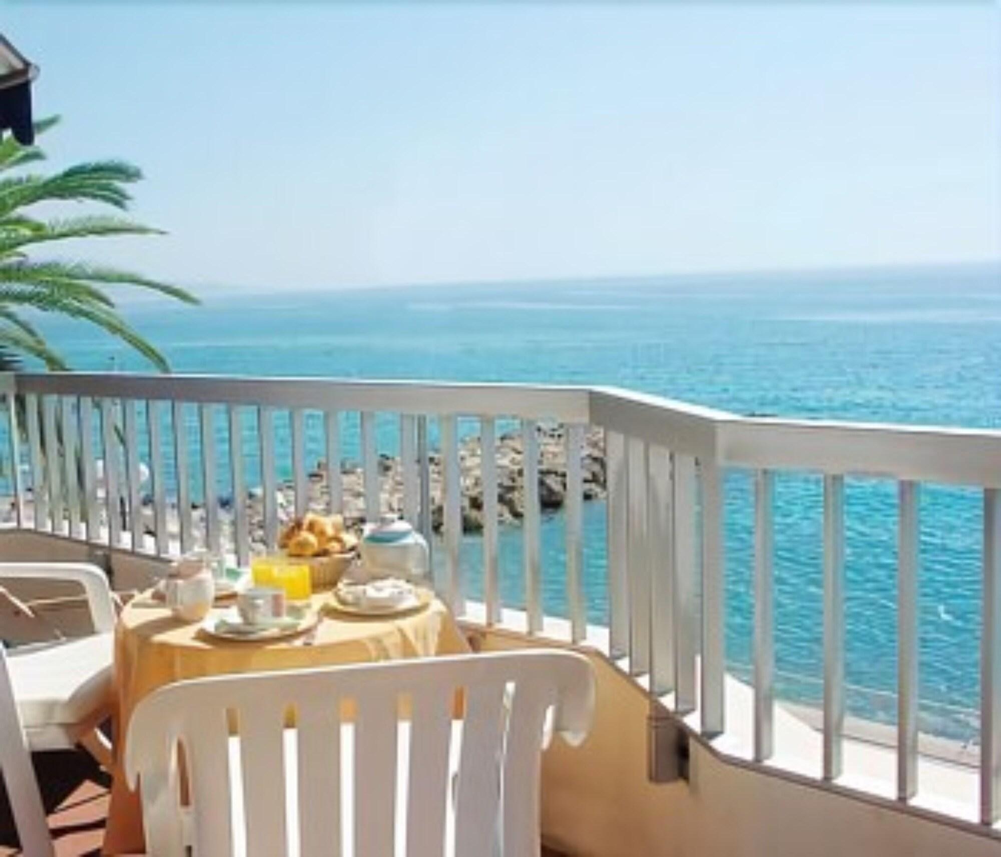 Hotel Le Dauphin Μεντόν Εξωτερικό φωτογραφία